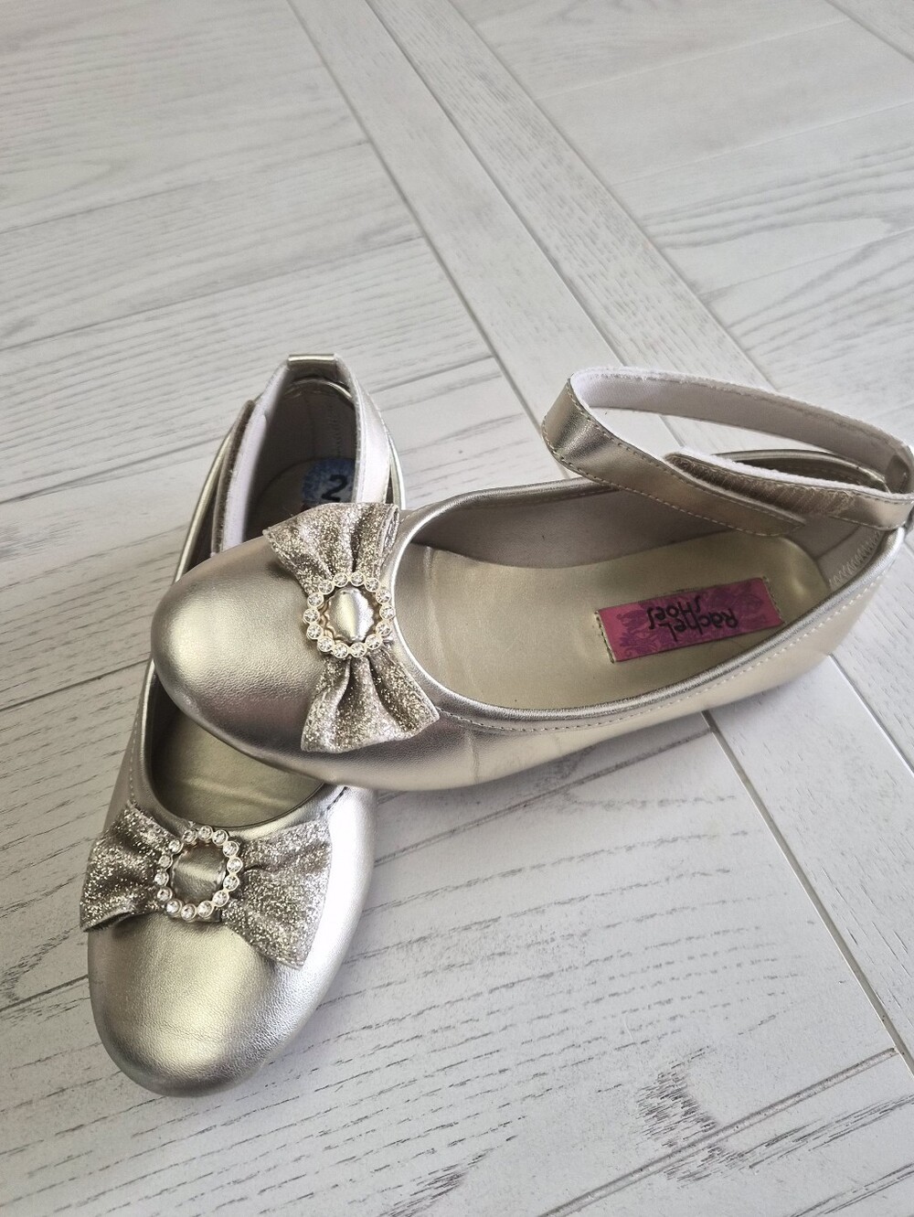 Girls Shoes Size 2, Rachel Shoes Color Gold